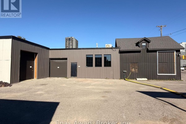 848 Clyde Avenue N, Ottawa, ON K1Z5A2 Photo 5