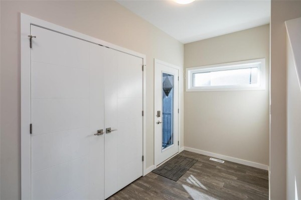 Kitchen - 848 De La Seigneurie Boulevard, Winnipeg, MB R3X0S9 Photo 3