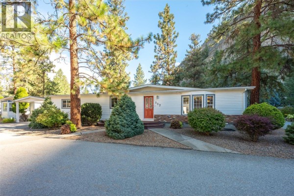 Office - 8487 97 Highway Unit# 117, Oliver, BC V0H1T2 Photo 2