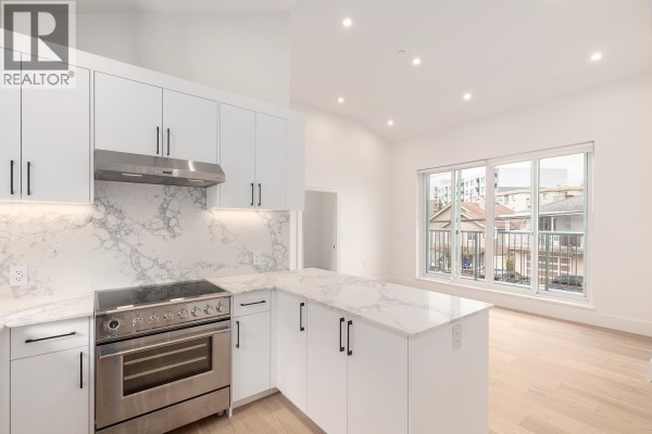849 E 19th Avenue, Vancouver Townhouse For Sale $1,099,000