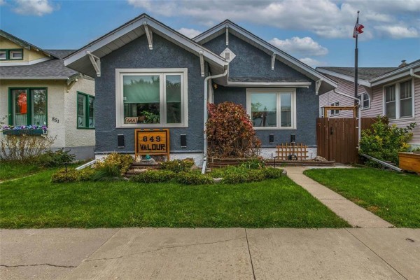 849 Valour Road, Winnipeg