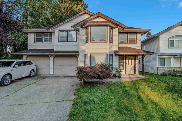 8496 Cox Drive, Mission, BC V2V6V3 Photo 2