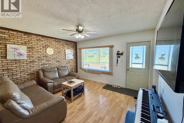 85 13th Avenue Se, Swift Current, SK, photo 3
