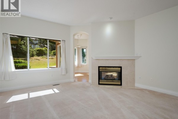85 530 Marsett Pl, Saanich, BC, photo 3