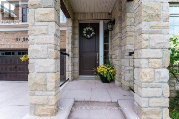 Laundry room - 85 Aird Court, Milton, ON L9T8B6 Photo 4