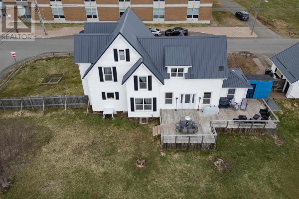 85 Church Street, Springhill, NS, photo 3