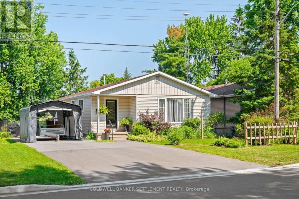 85 Cockburn Street, Perth, ON, photo 2