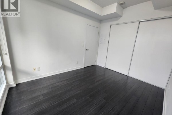 85 Duke Street W Unit# 811, Kitchener, ON N2H0B7 Photo 5