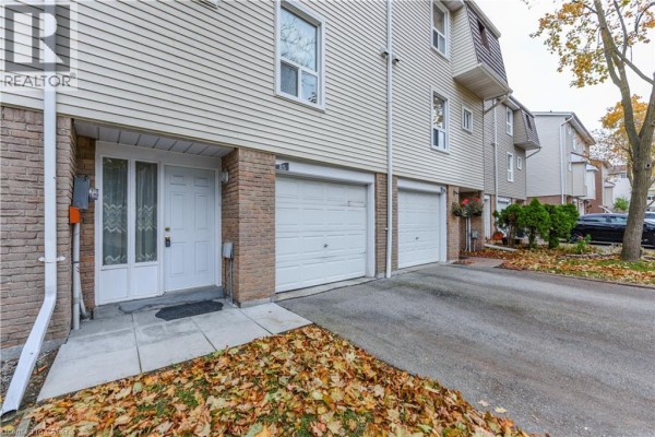 85 Enmount Drive, Brampton, ON, photo 2