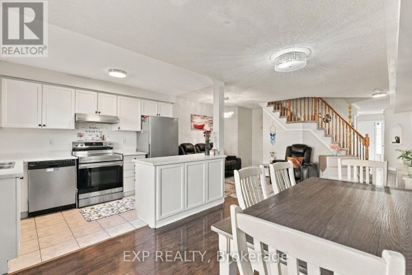Eating area - 85 Heartview Road, Brampton, ON L6Z0C9 Photo 4