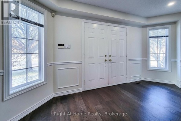 Kitchen - 85 Meadowlands Boulevard, Hamilton, ON L9K1H8 Photo 5
