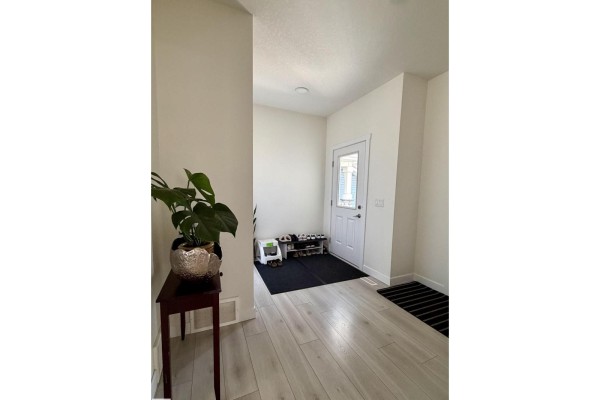85 Meadowlink Cm, Spruce Grove, AB, photo 2