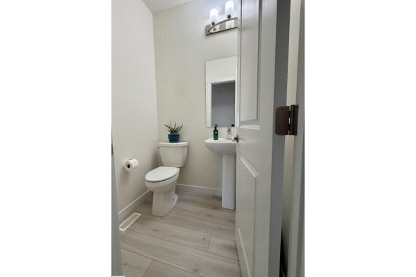 85 Meadowlink Cm, Spruce Grove, AB, photo 3