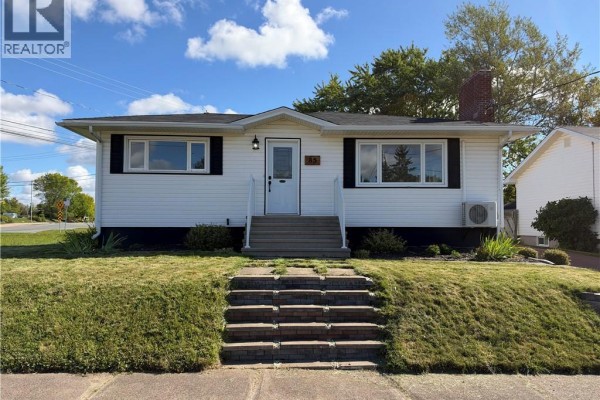 Bedroom - 85 Ninth Street, Moncton, NB E1E3E5 Photo 2