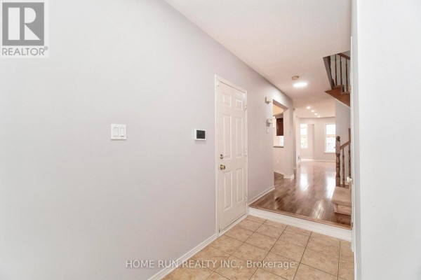 85 Palmadeo Drive, Ottawa, ON K2J4Z4 Photo 4