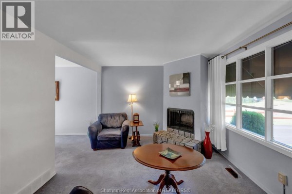 2pc Bathroom - 85 Pheasant Drive, Chatham, ON N7L1H3 Photo 5