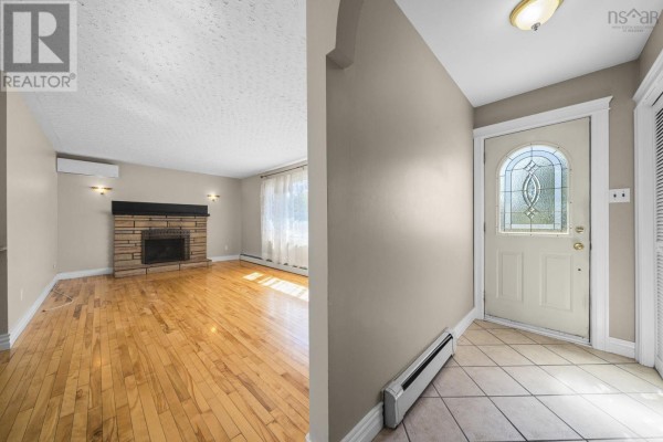 4pc Bathroom - 85 Prince Street, Lower Sackville, NS B4C1L2 Photo 5