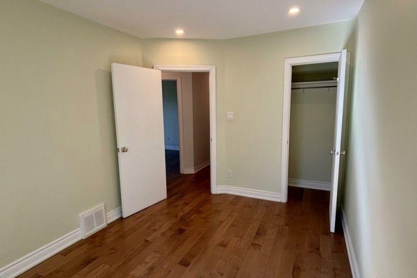 85 Ranstone Gardens, Toronto, ON M1K2T9 Photo 5