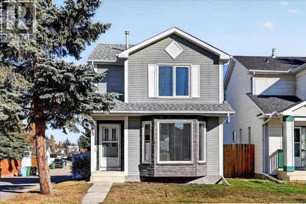Kitchen - 85 River Rock Circle Se, Calgary, AB T2C4C3 Photo 2