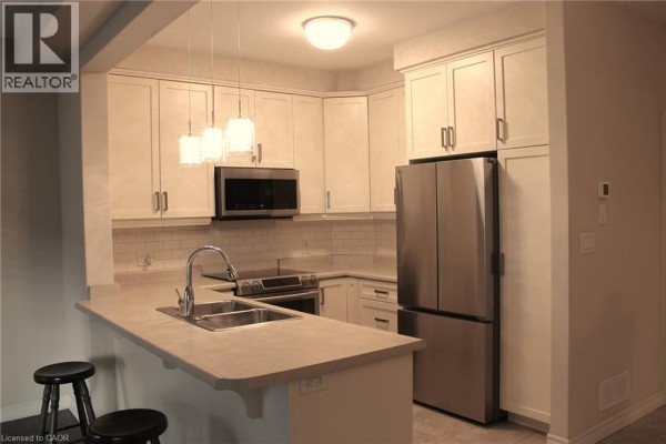 4pc Ensuite bath - 85 Sexton Crescent, Ancaster, ON L9G0E2 Photo 5