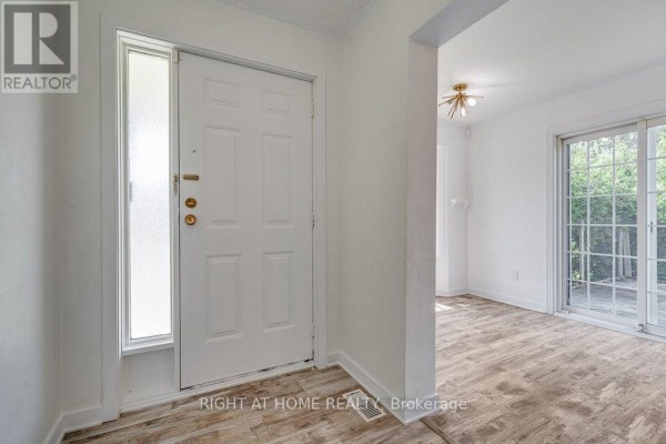 Primary Bedroom - 85 Winchester Drive, Ottawa, ON K2L2R3 Photo 5