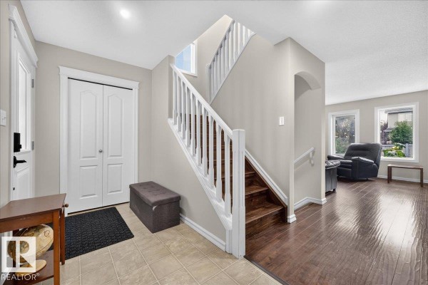8503 11 Av Sw, Edmonton, AB, photo 2