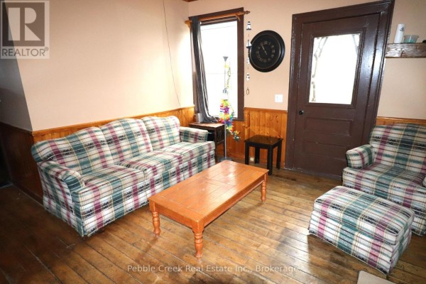 Bedroom - 85042 Bluewater Highway, Ashfield Colborne Wawanosh, ON N7A3X9 Photo 5
