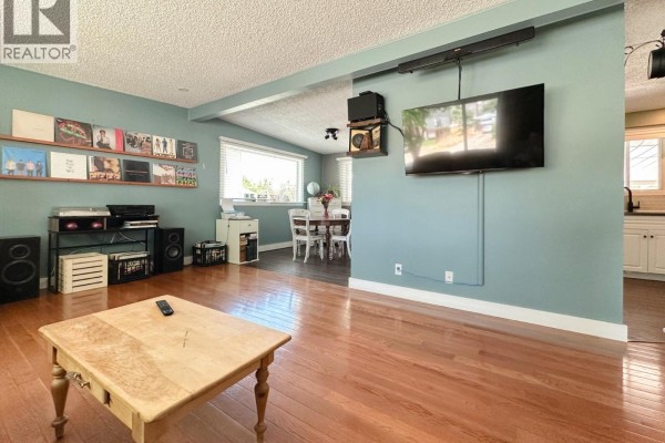 8505 70th Avenue, Osoyoos, BC, photo 3