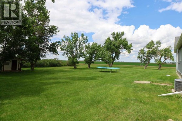 Bedroom - 85080 Rr 165, Taber, AB T1G2C6 Photo 5
