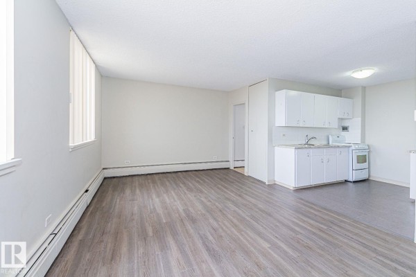 8510 111 St Nw, Edmonton, AB, photo 3