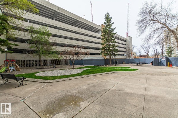 8510 111 St Nw, Edmonton, AB T6G1H7 Photo 5