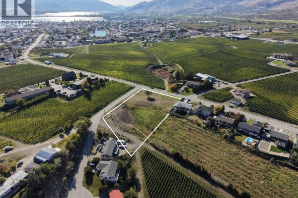 8522 98th Avenue, Osoyoos, BC V0H1V2 Photo 3