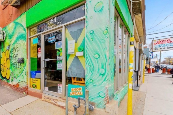 854 Bathurst Street, Toronto, ON M5R3G3 Photo 2