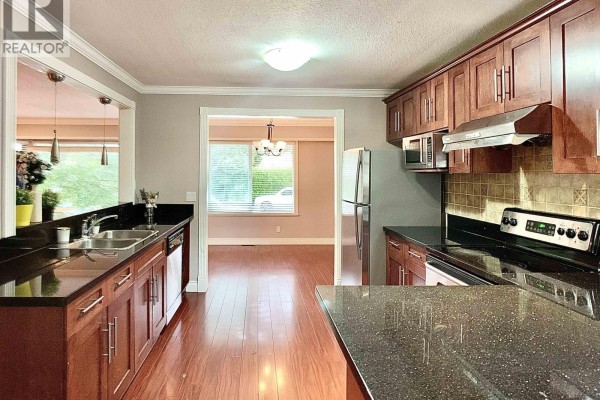 8540 Wagner Drive, Richmond, BC, photo 2