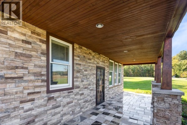 4pc Bathroom - 8541 North Sideroad, Amherstburg, ON N0R1J0 Photo 3
