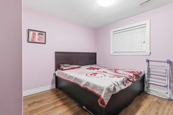 8546 Alexandra Street, Mission, BC V4S1A2 Photo 5