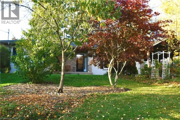 Recreation room - 855 Governors Road, Dundas, ON L9H5E3 Photo 5