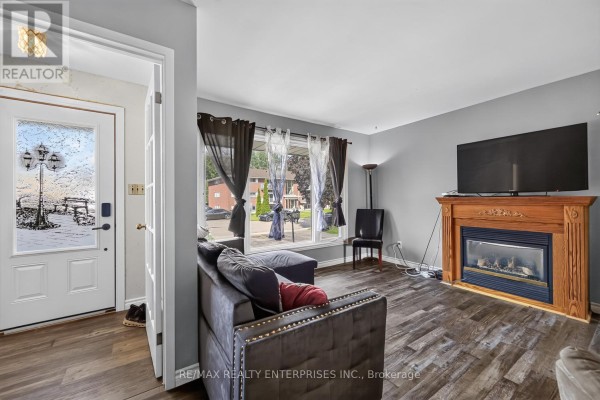 Laundry room - 855 Howe Terrace, Prescott, ON K0E1T0 Photo 4