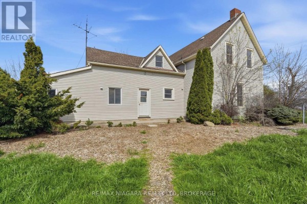 Family room - 855 Line 1 Road, Niagara On The Lake, ON L0S1J0 Photo 5