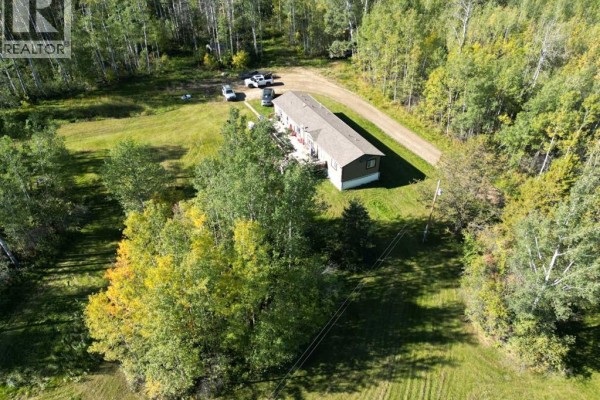 Bedroom - 855048 743 Highway, Rural Northern Lights, County Of, AB T8S1J2 Photo 3