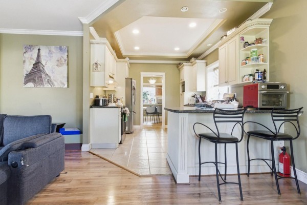 8558 Fennel Street, Mission, BC, photo 3