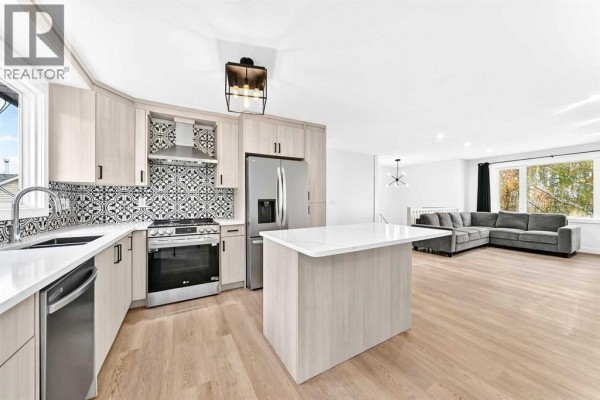 Dining room - 856 Rundlecairn Way Ne, Calgary, AB T1Y2R7 Photo 4