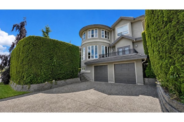 8579 171st Street, Surrey, BC V4N5J1 Photo 2