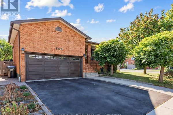 Recreational, Games room - 858 Wetherby Lane, Mississauga, ON L4W4S9 Photo 2