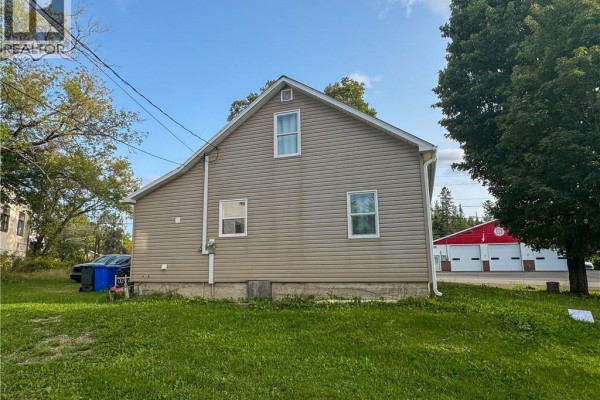 Bedroom - 8584 Route 107, Glassville, NB E7L1A7 Photo 4