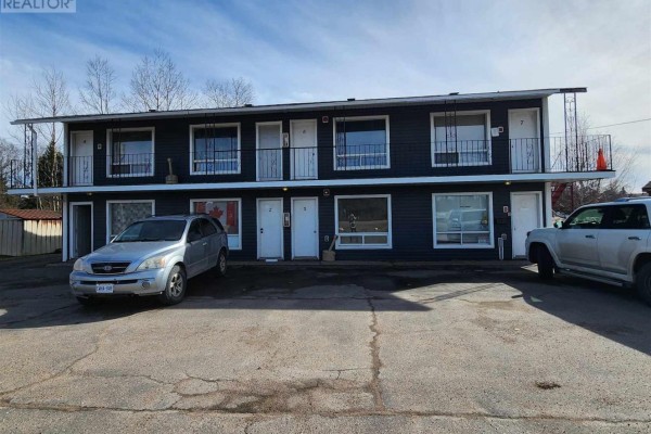 859 Trunk Rd, Sault Ste  Marie, ON, photo 2