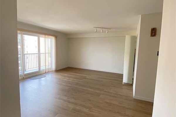 8591 Riverside Drive East Unit# 805, Windsor, ON, photo 3