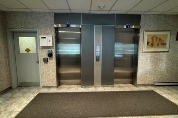 8591 Riverside Drive Unit# 709, Windsor, ON N8S1G3 Photo 5