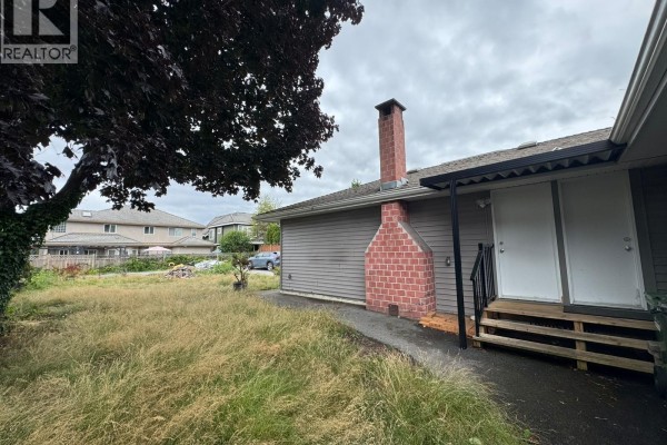 8591 Williams Road, Richmond, BC V7G1G4 Photo 4
