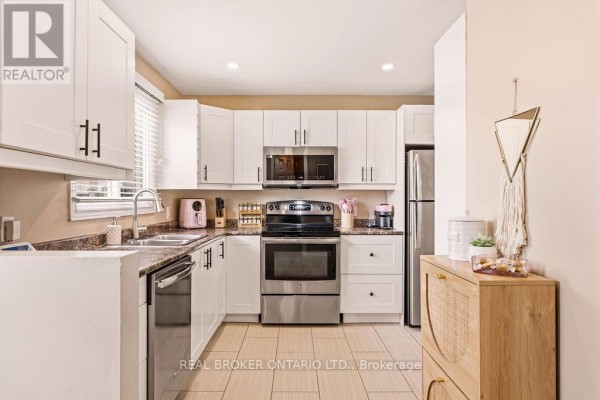 119 Teal Crescent, Ottawa, ON K1E2C1 Photo 4